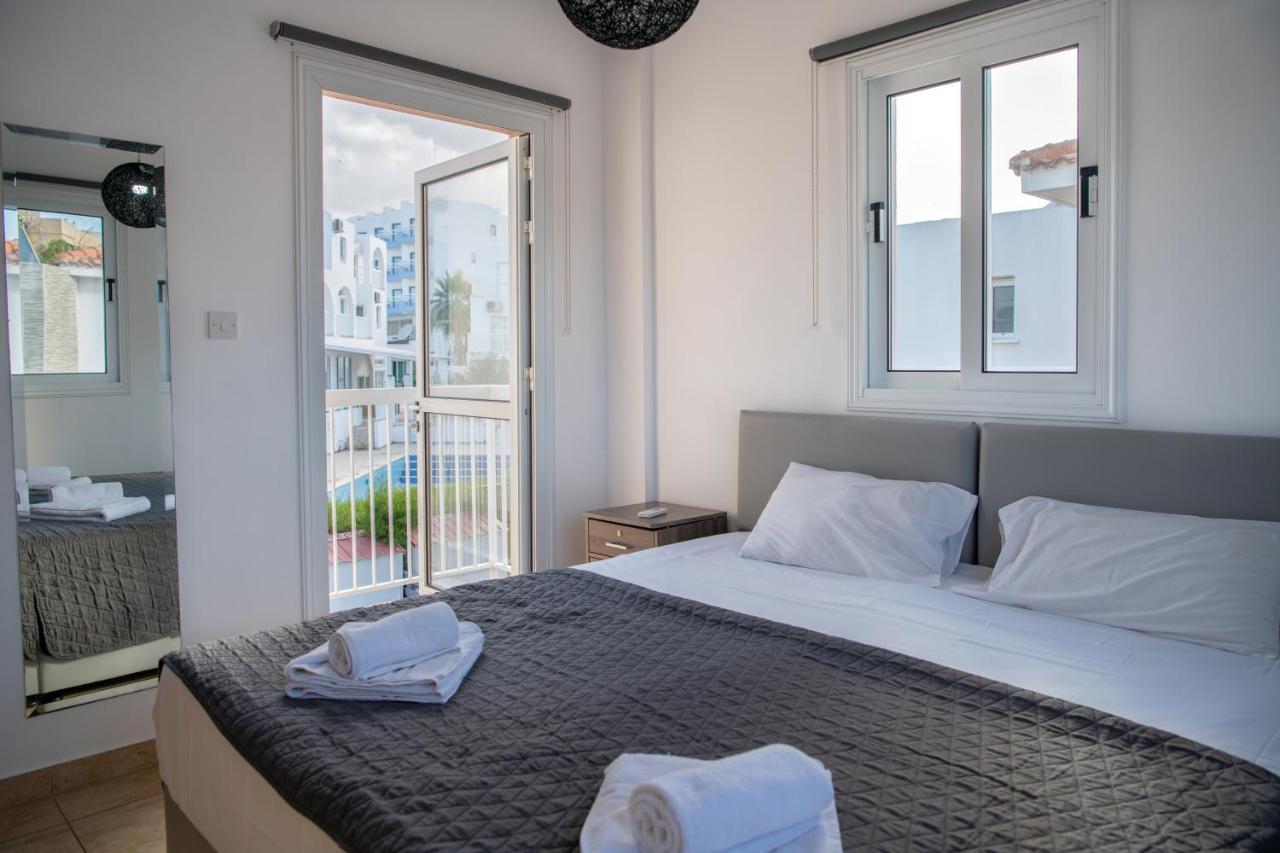 Villa Ruby Evelyn Protaras Exterior photo